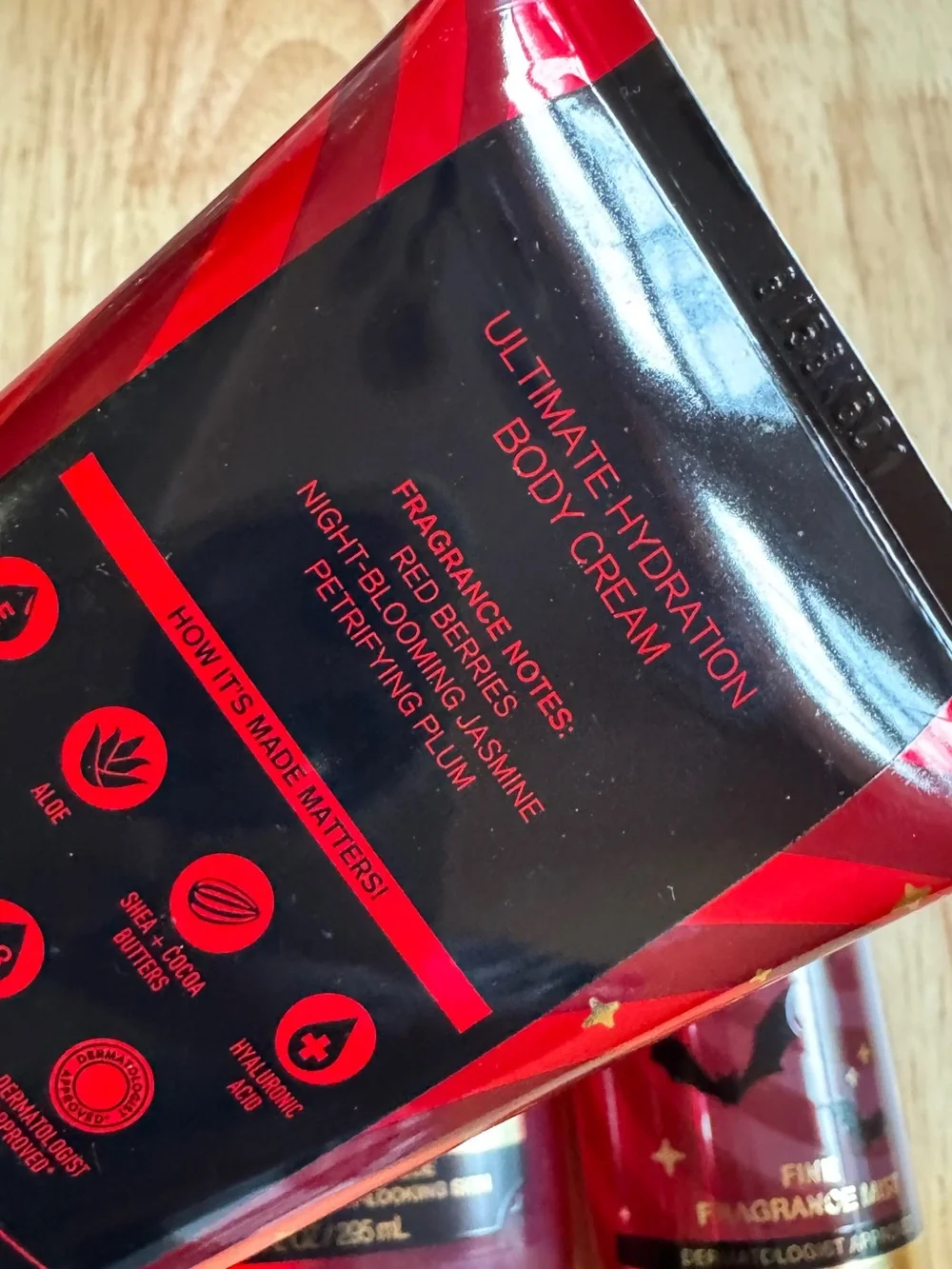 Bath & Body Works Vampire Blood Red and Black Body Wash